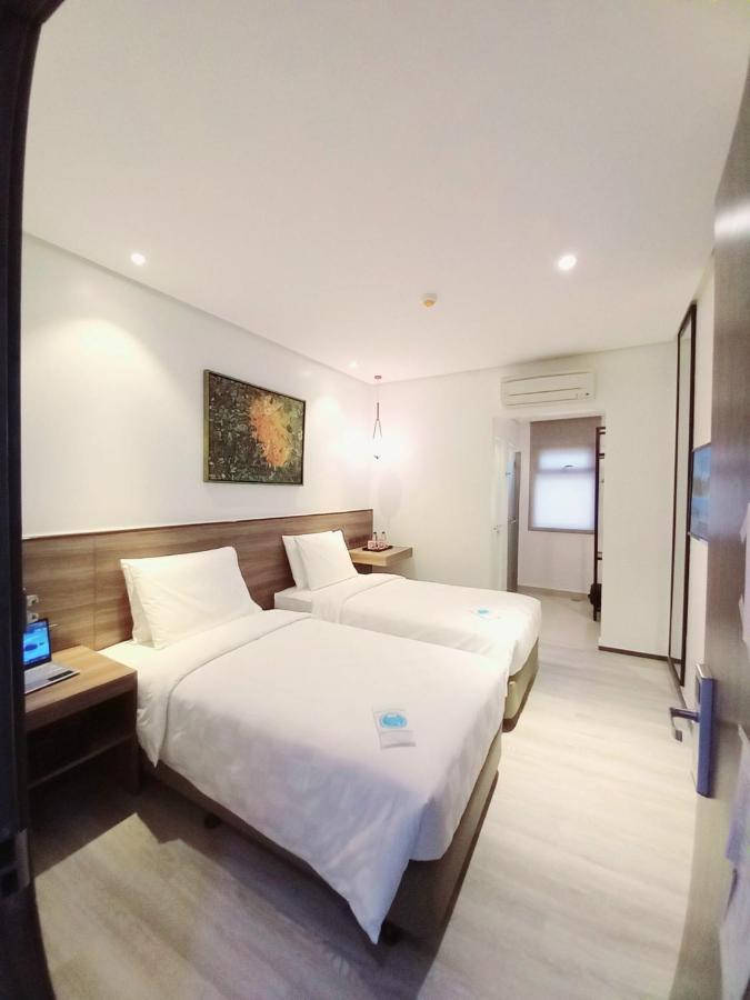Go Hotels Plus Tuguegarao Bagian luar foto