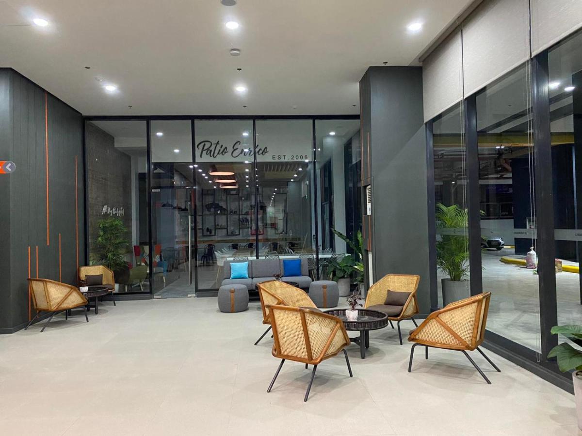 Go Hotels Plus Tuguegarao Bagian luar foto